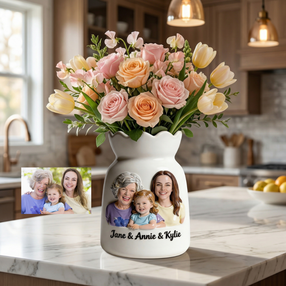Personalized Photo Flower Vase – Custom Family Portrait Vase with Names