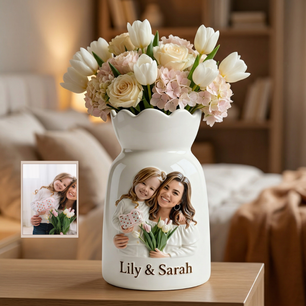 Personalized Photo Flower Vase – Custom Family Portrait Vase with Names